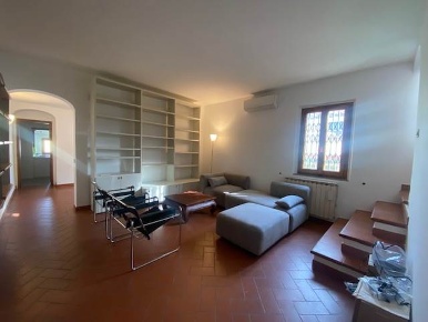 Foto Appartamento a Firenze Santo Spirito di 65 m² con 3 locali in affitto