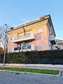 Foto Appartamento a Arese Centro di 57 m² con 2 locali in affitto