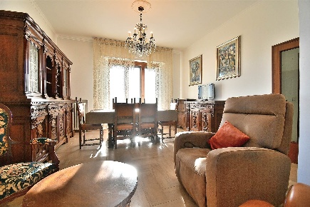 Foto Appartamento in Via Buozzi, Monteroni d'Arbia Centro di 98 m²