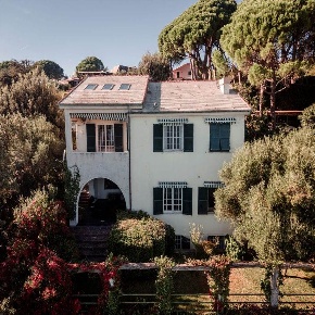 Foto Villa unifamiliare in Via delle Vignazze, Arenzano Pineta di 638 m²