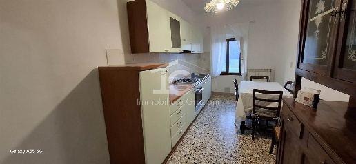 Foto Appartamento a Crespina Lorenzana Lorenzana di 80 m² con 3 locali