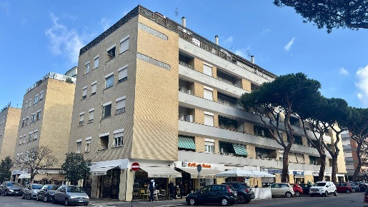 Foto Appartamento in Via Federico Paolini, Roma Ostia Levante di 92 m²