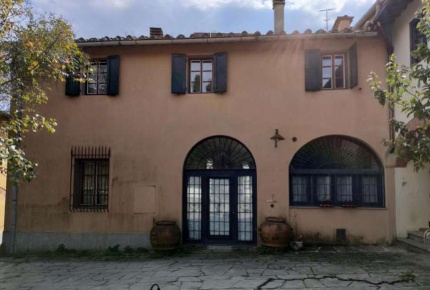 Foto Appartamento in Via di Naiale, Lastra a Signa di 238 m² con 1 locali