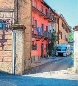 Foto Appartamento in Via Dante Alighieri, Origgio di 70 m² con 4 locali