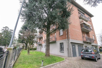 Foto Appartamento a Reggio nell'Emilia di 130 m² con 6 locali in vendita