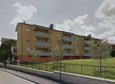 Foto Appartamento in Via Palmiro Togliatti, Desenzano del Garda di 119 m²
