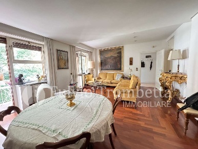 Foto Appartamento a Napoli di 90 m² con 3 locali in affitto