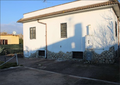 Foto Villa unifamiliare in VIA GOFFREDO MAMELI, Aprilia di 142 m² all'asta