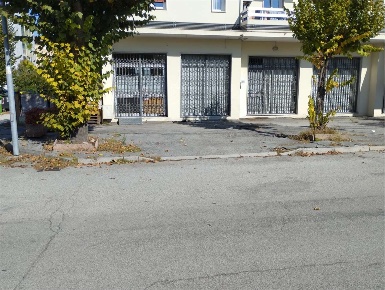 Foto Negozio in VIA ISONZO 2, Quarto d'Altino Centro di 80 m² con 2 locali