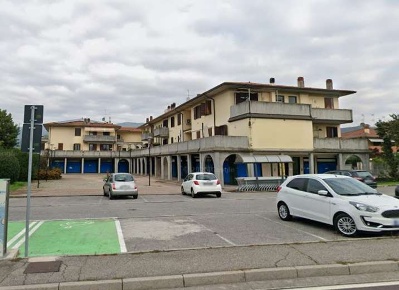 Foto Appartamento in Piazza del comune, Prevalle di 93 m² con 6 locali