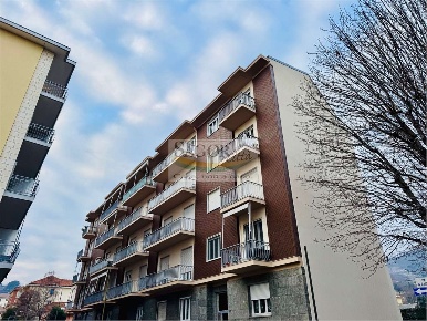 Foto Appartamento a Pinerolo di 75 m² con 3 locali in vendita