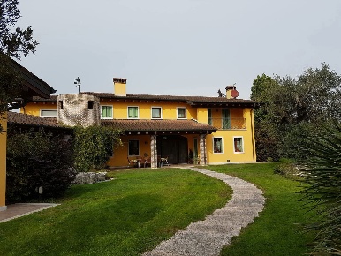 Foto Villa singola in Via San Benedetto 34-36, Bressanvido Centro di 600 m²