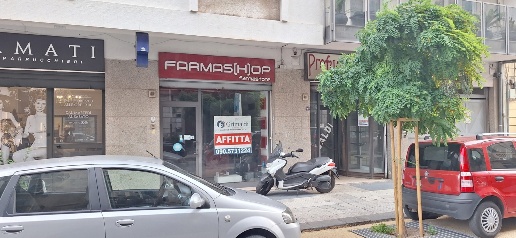 Foto Negozio in Via Centonze 69, Messina San Martino di 40 m² con 1 locali