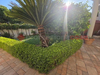 Foto Villa a schiera in Via Francesco Como 4, Taranto Talsano - San Donato