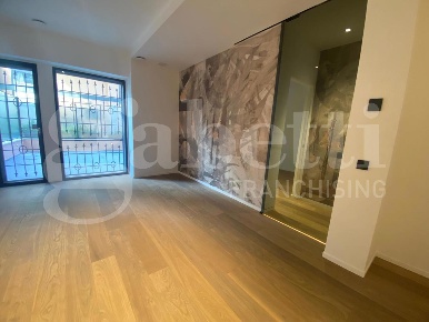 Foto Appartamento in Fregoli, Roma Parioli di 67 m² con 2 locali in vendita