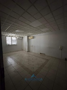 Foto Ufficio a Casandrino di 140 m² con 6 locali in vendita