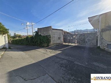 Foto Magazzino a Palermo Santicelli di 580 m² con 3 locali in vendita