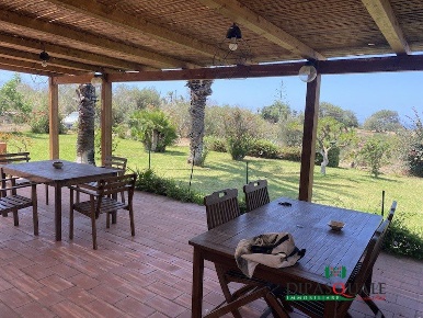 Foto Villa unifamiliare in s.P.36, Ragusa di 4146 m² con 6 locali