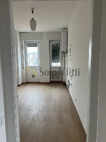 Foto Appartamento in Via Stampa Soncino 8, Saronno di 65 m² con 2 locali