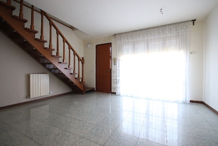 Foto Villa a schiera in Via Delle Cornacchie 1016, Lucca San Vito di 210 m²