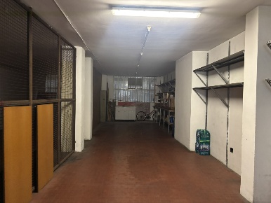 Foto Posti auto in CORSO MONTECUCCO 85, Torino Pozzo Strada di 45 m²