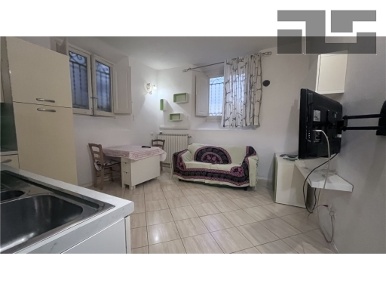 Foto Appartamento in VIA FABBRONI, Firenze di 38 m² con 2 locali in vendita