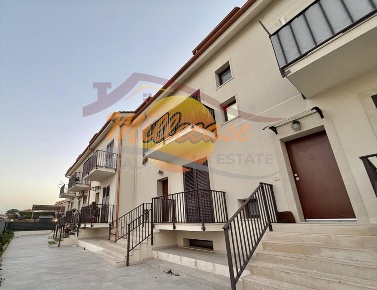 Foto Appartamento in viale Garrone, Melilli Città Giardino di 107 m²