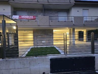 Foto Appartamento in Strada Statale 16 snc, San Salvo Salvo Marina di 55 m²