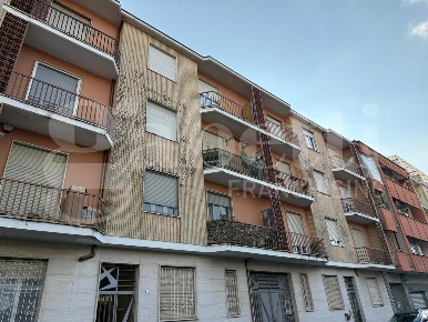 Foto Box in Cantore, Grugliasco Centro di 13 m² in vendita