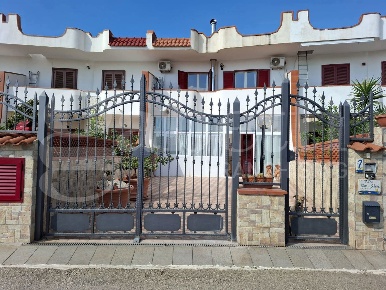 Foto Villa unifamiliare in Via Baia Azzurra snc, Sessa Aurunca di 135 m²