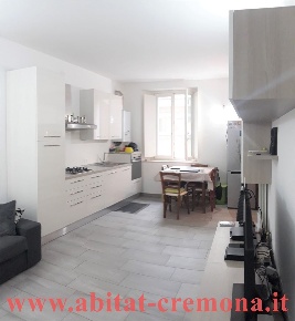 Foto Appartamento in Via Bartolomeo Gadio, Cremona Centro di 60 m²