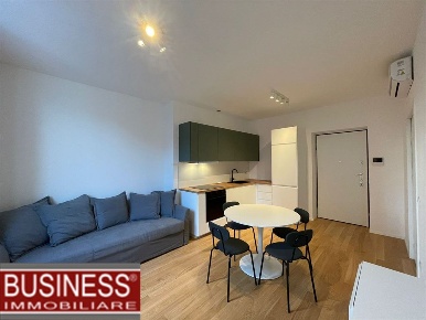 Foto Appartamento in via Ussi, Milano Greco - Segnano di 50 m² con 2 locali