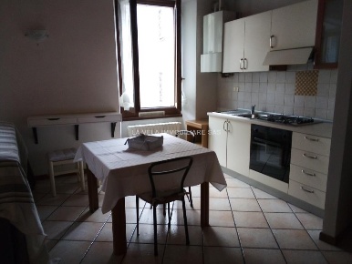 Foto Appartamento a Desenzano del Garda di 40 m² con 1 locali in affitto