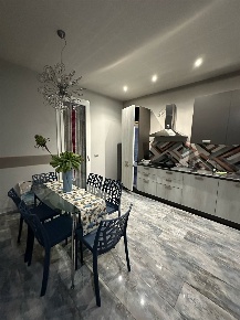 Foto Appartamento a Brescia di 90 m² con 4 locali in affitto