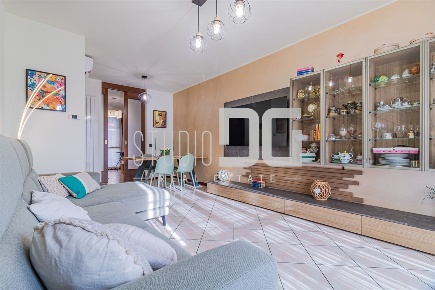 Foto Villa a schiera in via Robolotti, Cesano Maderno di 135 m² in vendita