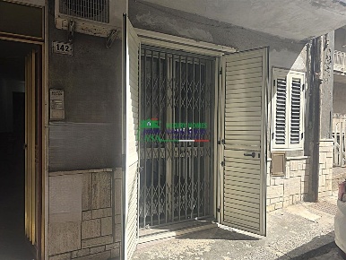 Foto Appartamento a Gela di 85 m² in vendita