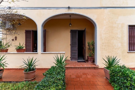 Foto Villa unifamiliare a Fucecchio Centro di 180 m² con 5 locali