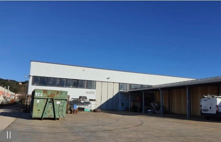 Foto Capannone industriale a Campiglia Marittima di 13000 m² con 10 locali