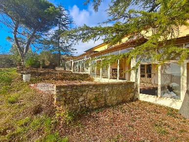Foto Casale a Casciana Terme Lari Collemontanino di 700 m² con 14 locali