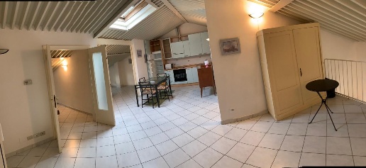 Foto Attico a Camaiore Lido di Camaiore di 85 m² con 3 locali in affitto