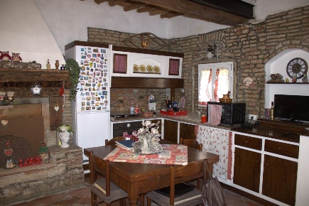 Foto Casa indipendente a Crespina Lorenzana Crespina di 80 m² con 4 locali