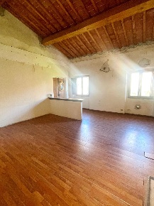 Foto Appartamento a Vicopisano di 100 m² con 4 locali in vendita