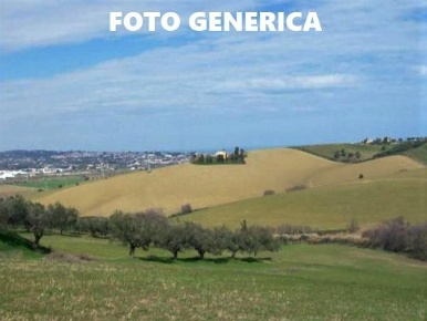 Foto Terreno agricolo a San Miniato La Scala, Calenzano di 3700 m²
