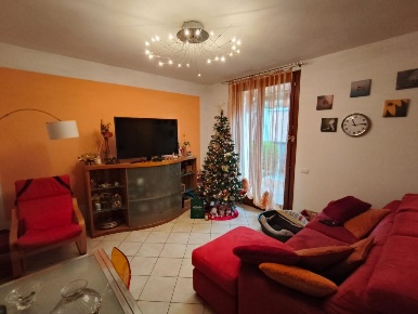 Foto Villa a schiera a Calcinaia Fornacette di 128 m² con 5 locali