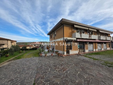 Foto Appartamento a Casciana Terme Lari Casciana Terme di 140 m² in vendita