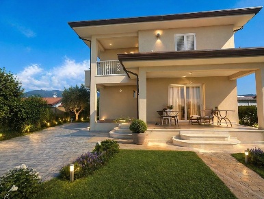 Foto Villa unifamiliare in Via Chiaro del Giardo 3, Camaiore di 200 m²