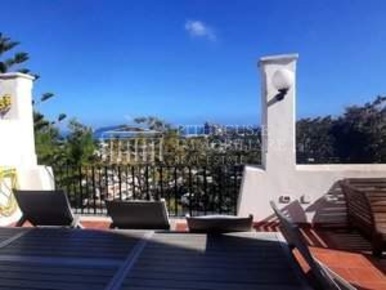 Foto Attico in Via Montagna 1, Ischia Centro di 170 m² con 6 locali