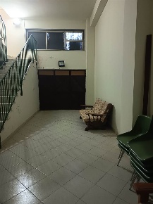 Foto Locale commerciale a San Pietro Clarenza di 104 m² con 2 locali