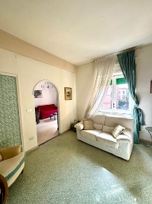 Foto Appartamento in via del carmine  28, Salerno Carmine di 95 m²