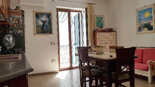 Foto Appartamento in via Ottavio de Sica  7, Salerno di 70 m² con 3 locali